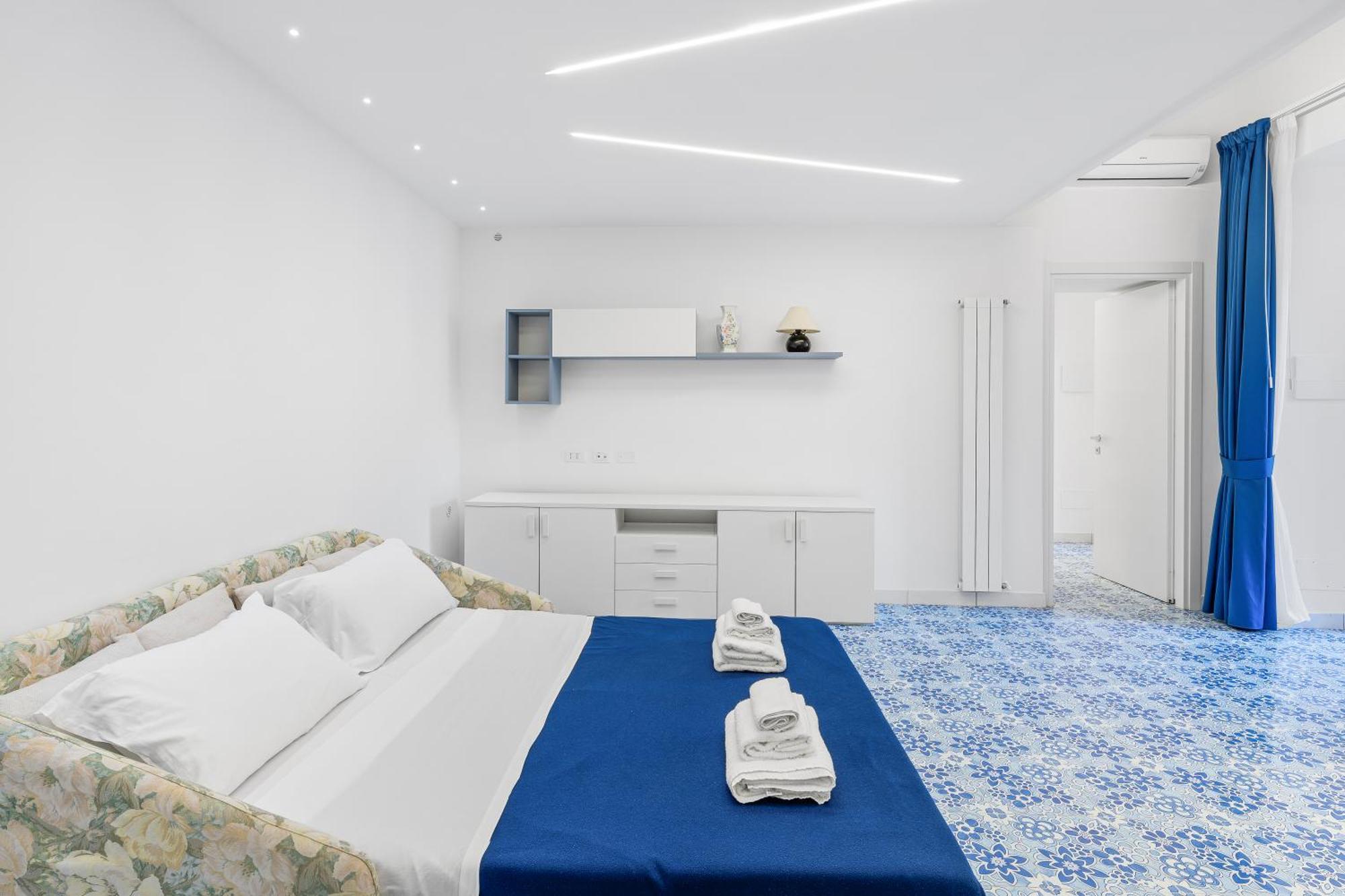 Luxe Minimal Duplex, Amalfi Coast - Airhome Vico Equense Buitenkant foto